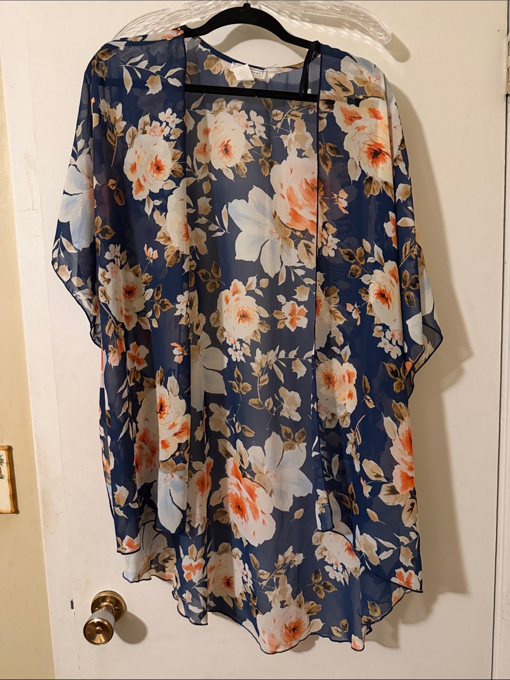 emory park navy floral kimono duster with cream and tan blooms